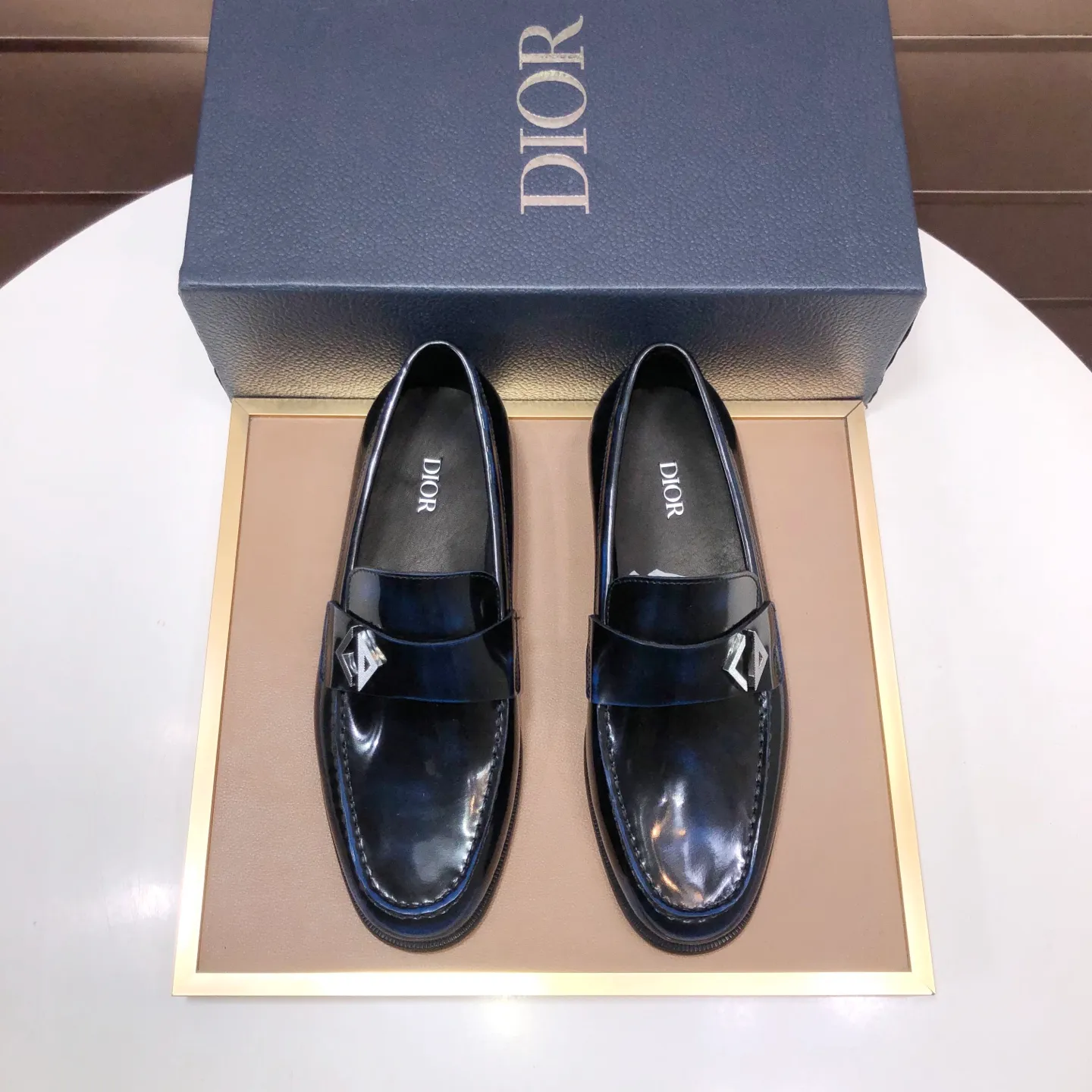 Men's shoes 💰580💰[Dior] (water-dyed cowhide lining) Dior original 1:1 high-quality factory, imported original materials, imported raw cowhide, water-dyed cowhide lining, original TPU outsole, code number: 39-44 (45 customized)